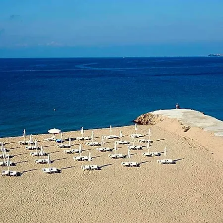 Hotel Hotel Amore Beach 4*